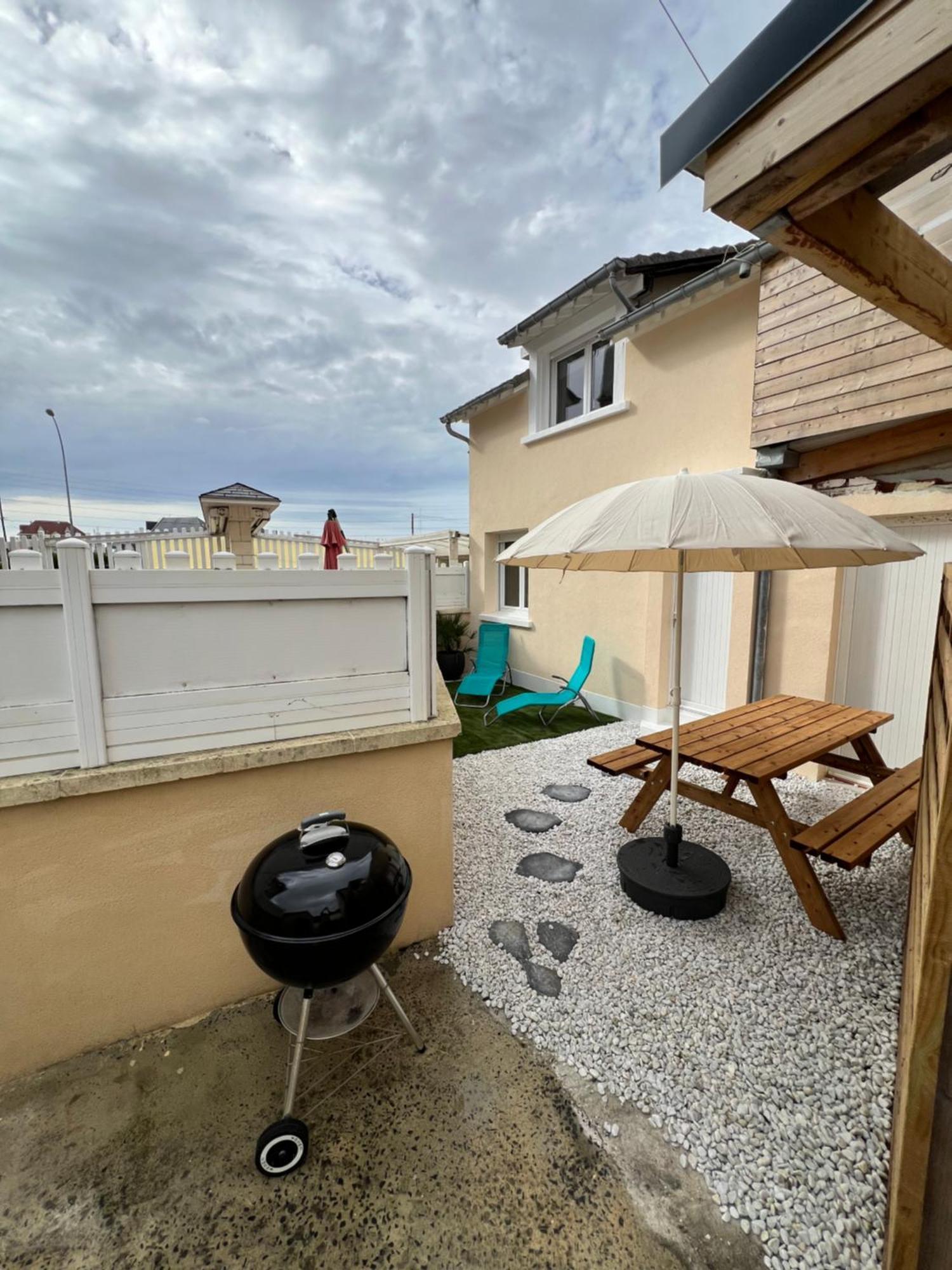 Maison De La Marine Dives-sur-Mer Exterior foto